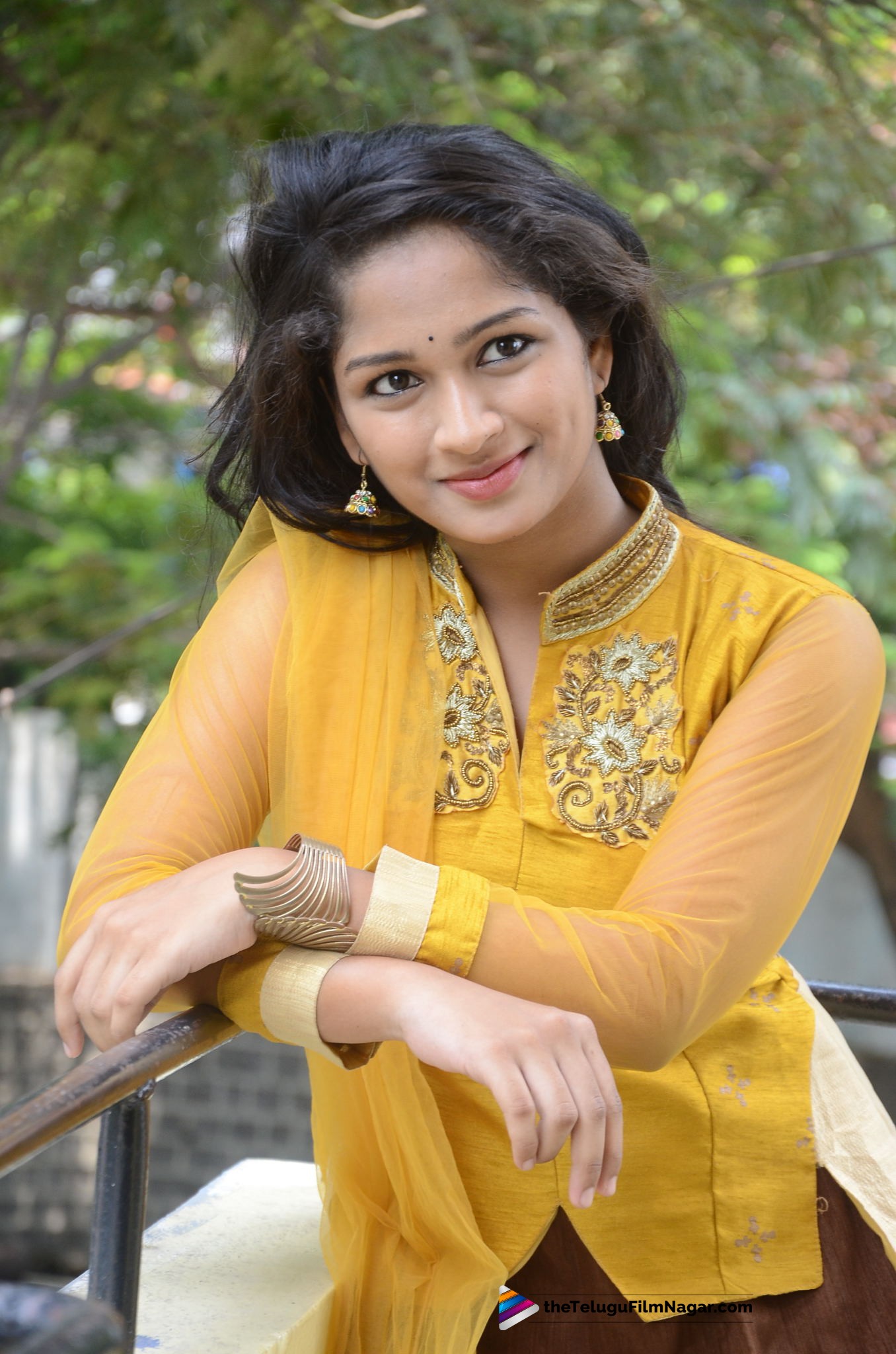 heroine new photoshoot actress ambica latest photoshoot heroine ambica new images heroine new photoshoot actress ambica latest photoshoot heroine ambica new images