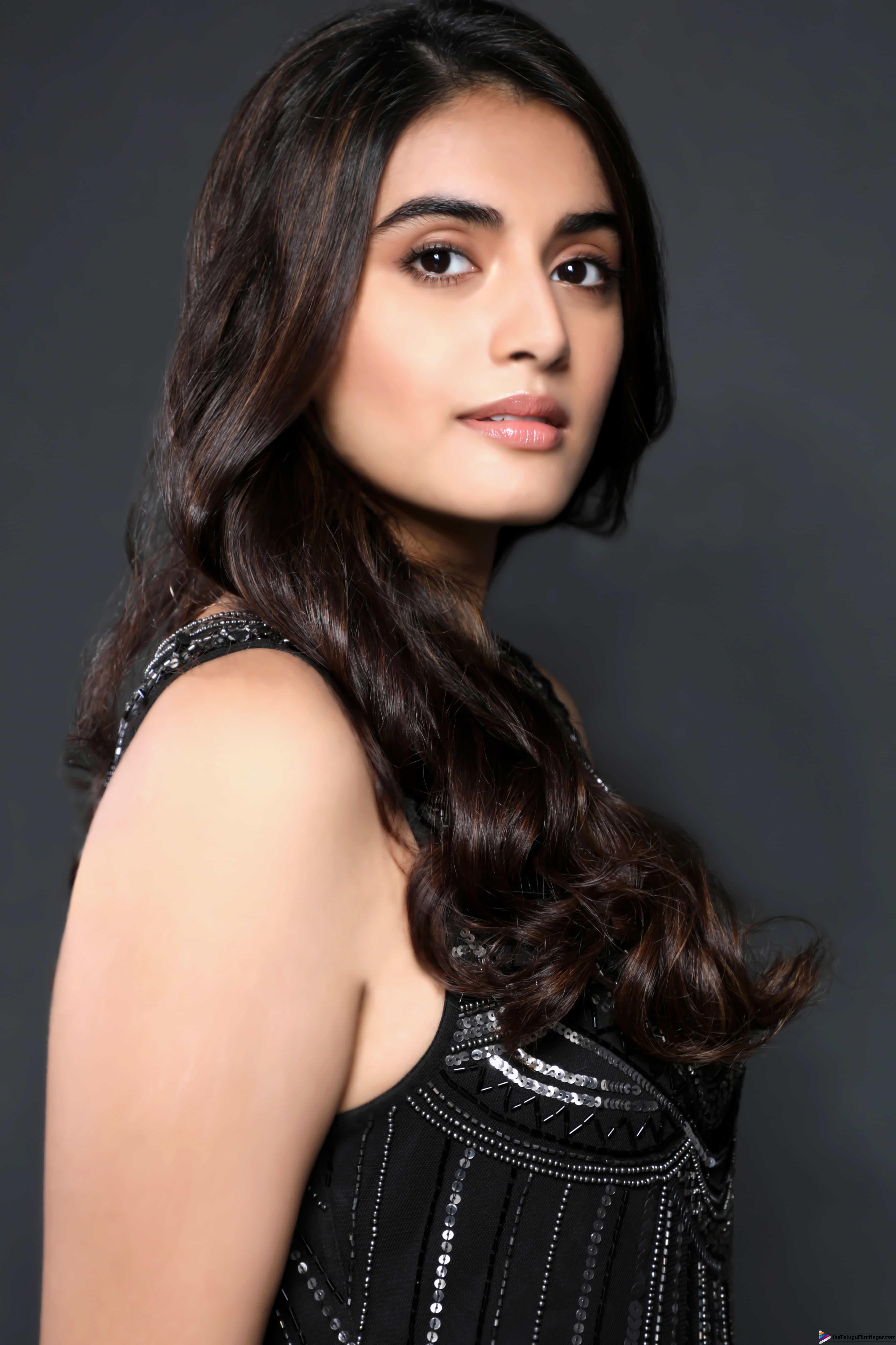 majili actress divyansha kaushik exclusive pictures telugu filmnagar majili actress divyansha kaushik exclusive pictures telugu filmnagar