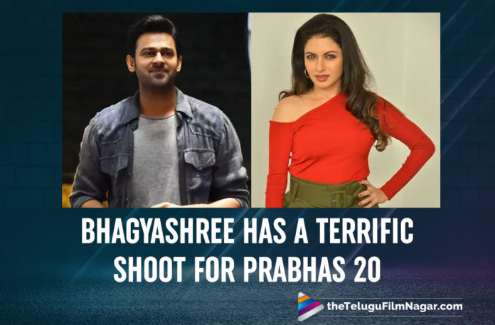 Actress Bhagyashree Excited To Work With Prabhas, Bhagyashree Latest News, Bhagyashree Next Film Updates, Bhagyashree Next Project News, Bhagyashree Upcoming Film Updates, Bollywood actress is excited to work with Prabhas, Heroine Bhagyashree New Movie News, latest telugu movies news, Telugu Film News 2020, Telugu Filmnagar, Tollywood Movie Updates