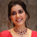 Raashi Khanna Reveals Her Favourite Stars And Calls Her Fans ‘Na Pranam’
